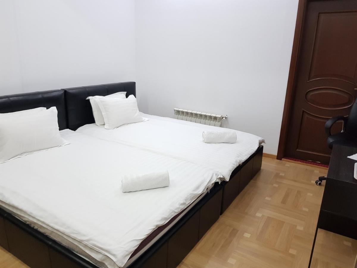 Apartament Langa Monza Lejlighed Bukarest Eksteriør billede