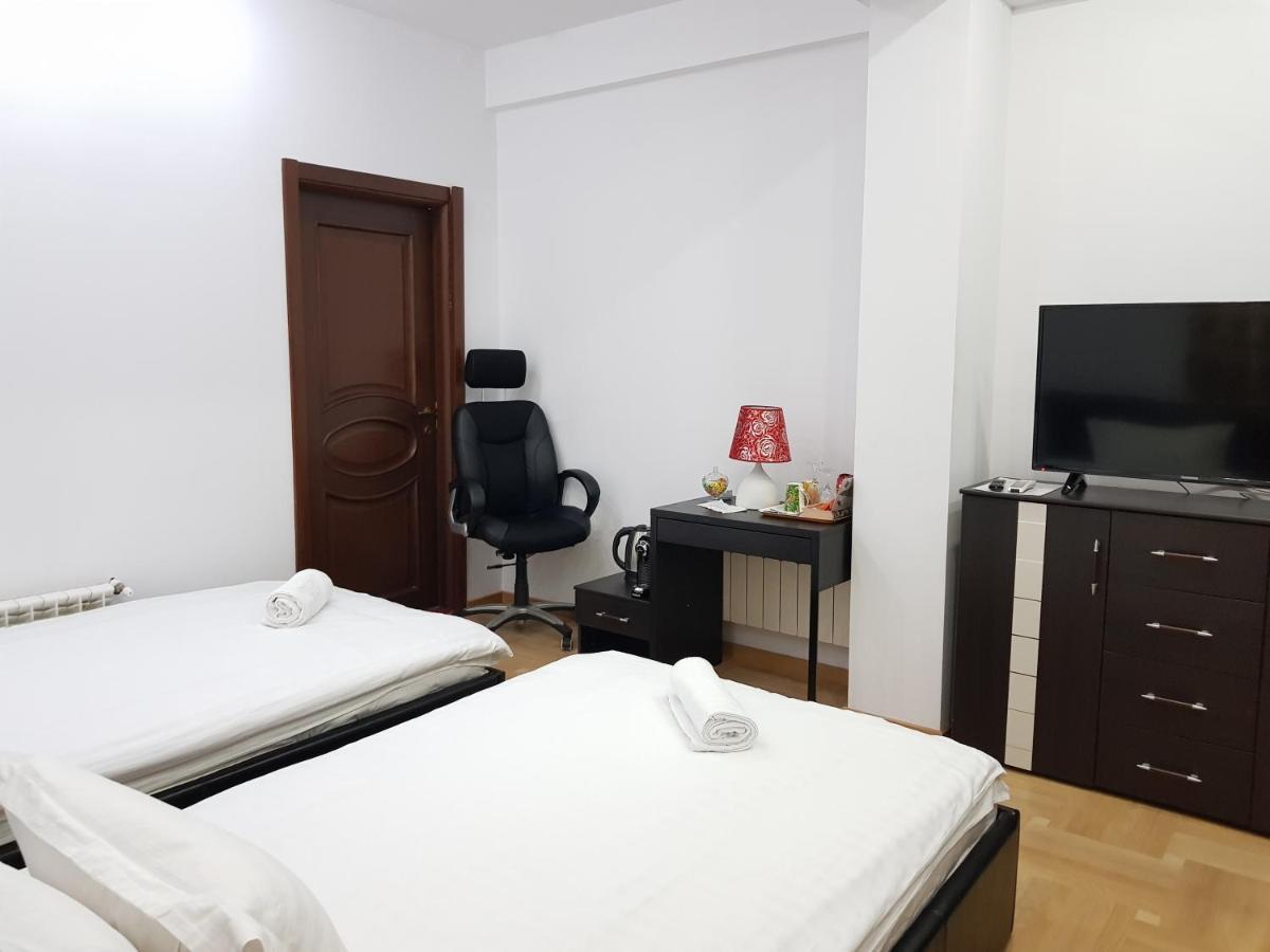 Apartament Langa Monza Lejlighed Bukarest Eksteriør billede